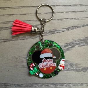 Merry Christmas mickey keychain